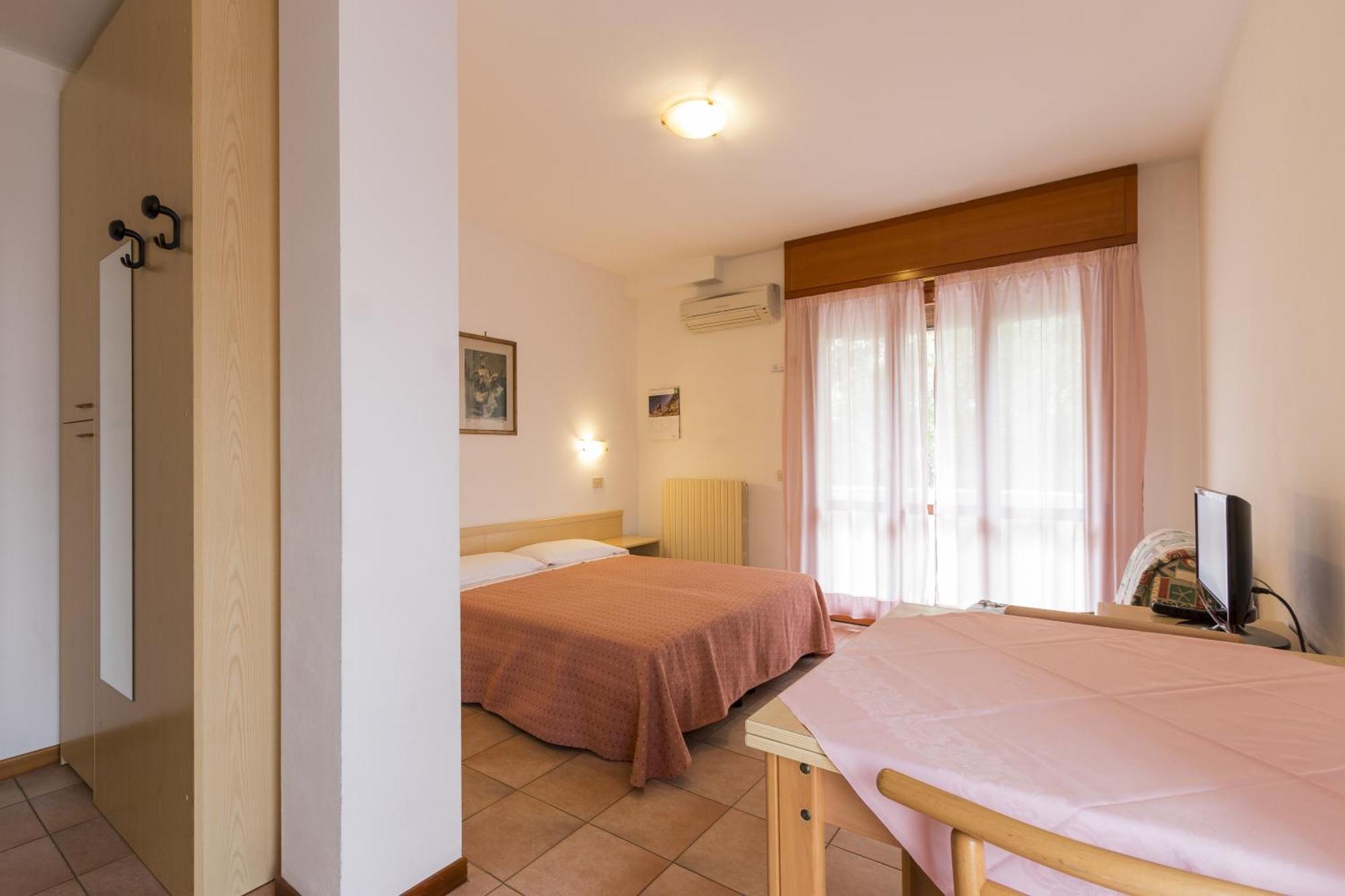 Residence Piccolo Milano Marittima Værelse billede