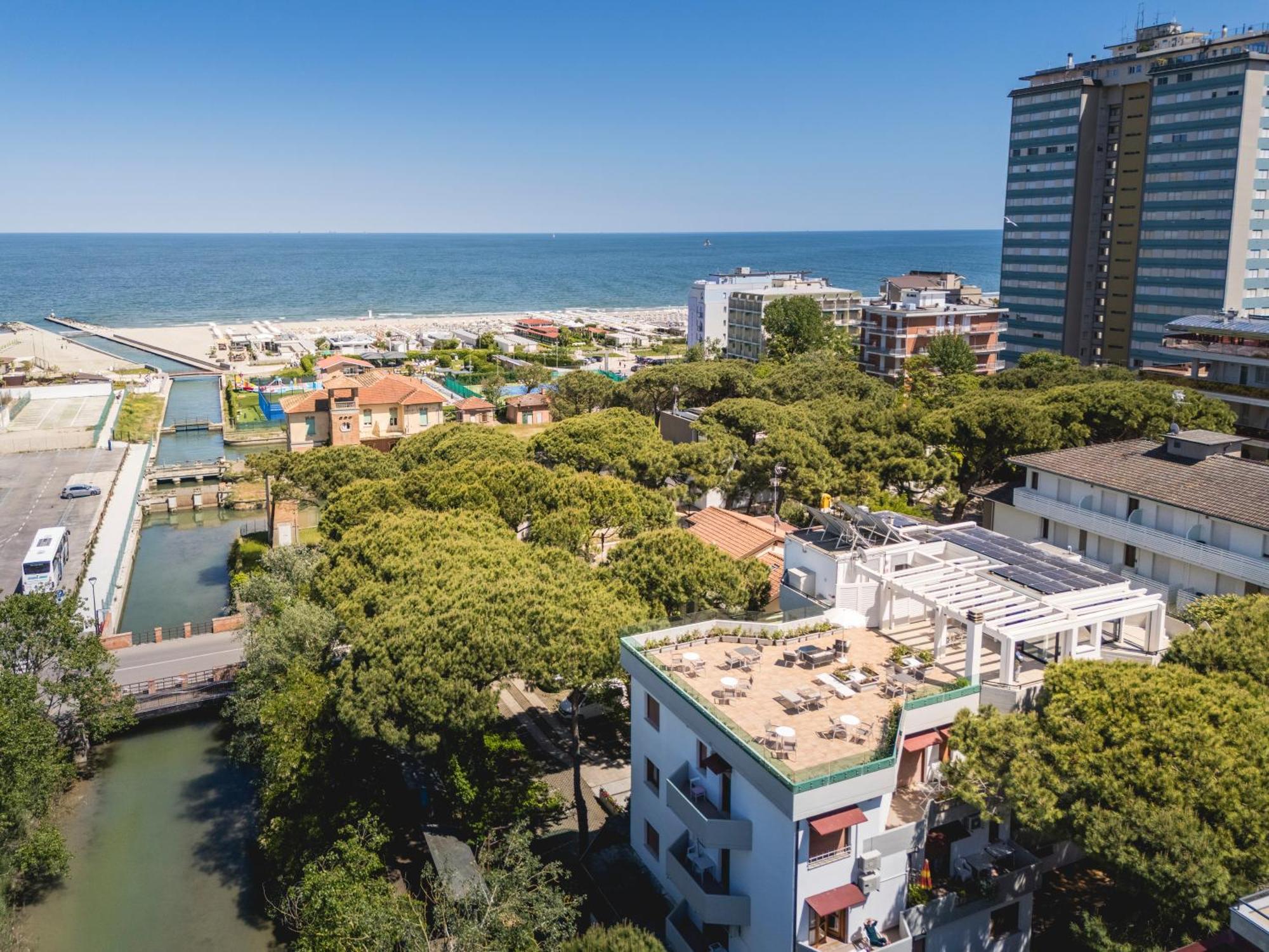 Residence Piccolo Milano Marittima Eksteriør billede